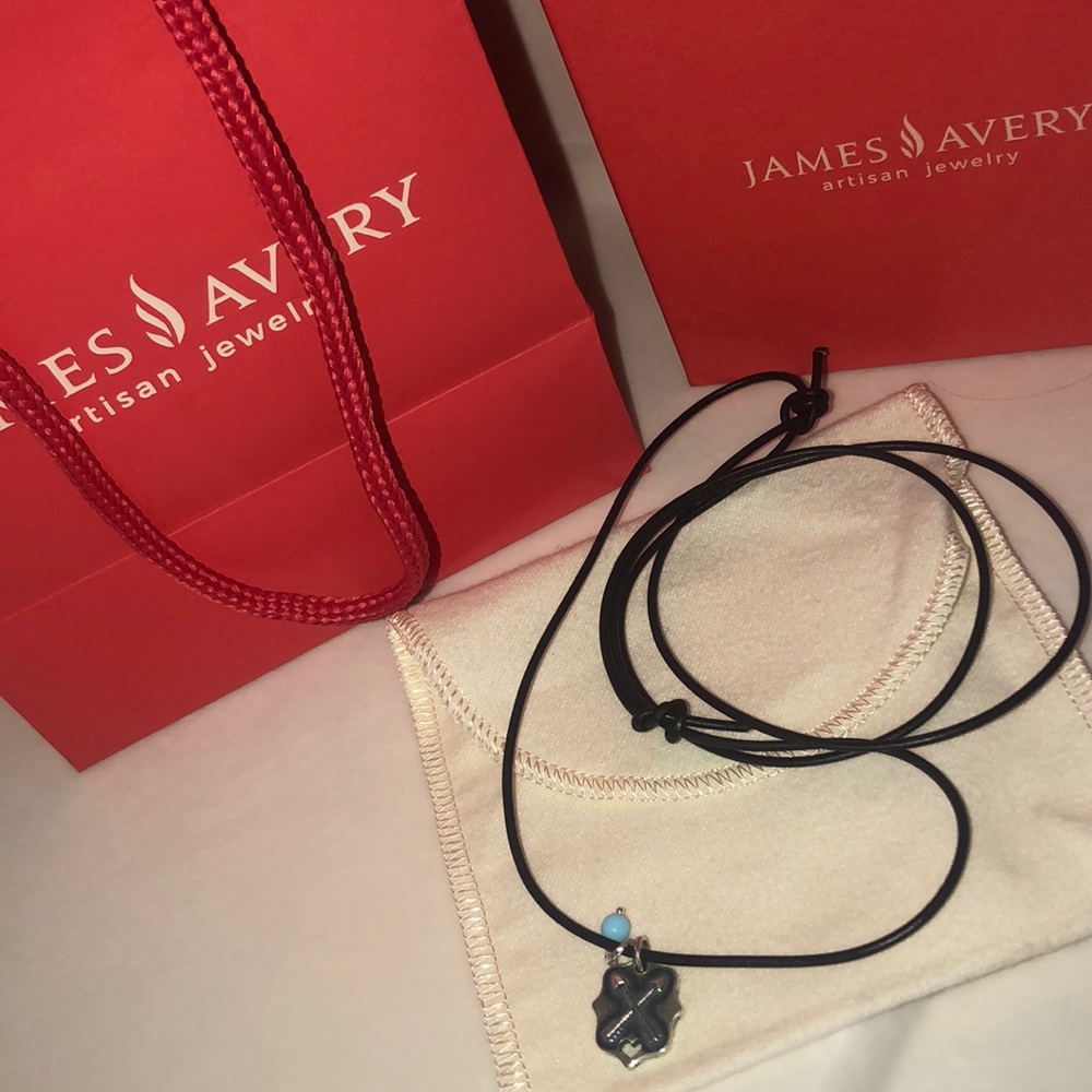 James Avery adjusting necklace, best friend charm